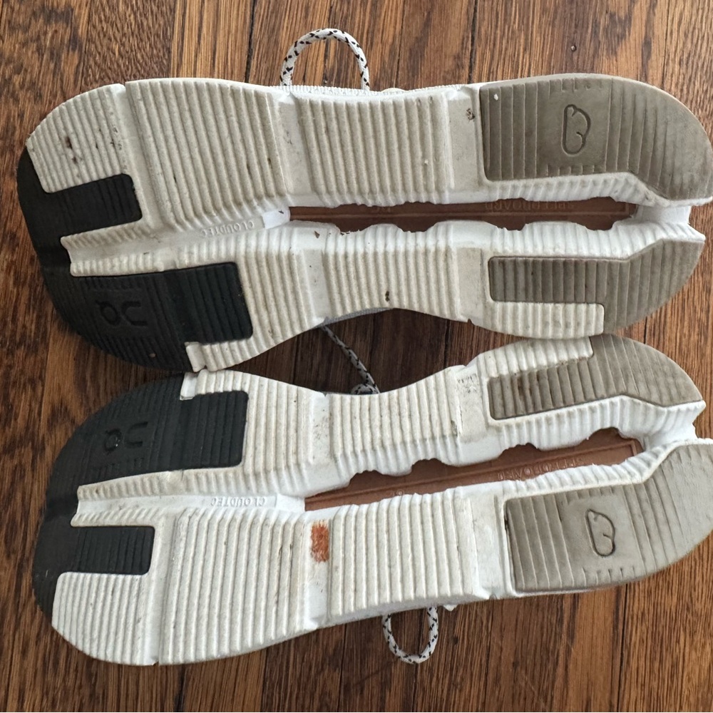 On Cloud Cloudnova White Pearl Running Comfort Sh… - image 4